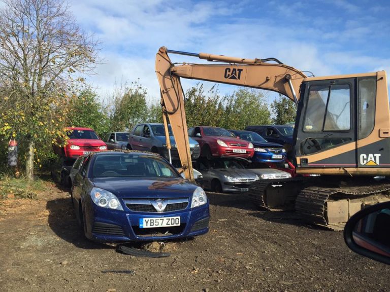 Scrap my Car Northampton | Car Disposal | Salvage Vehicles Bedford